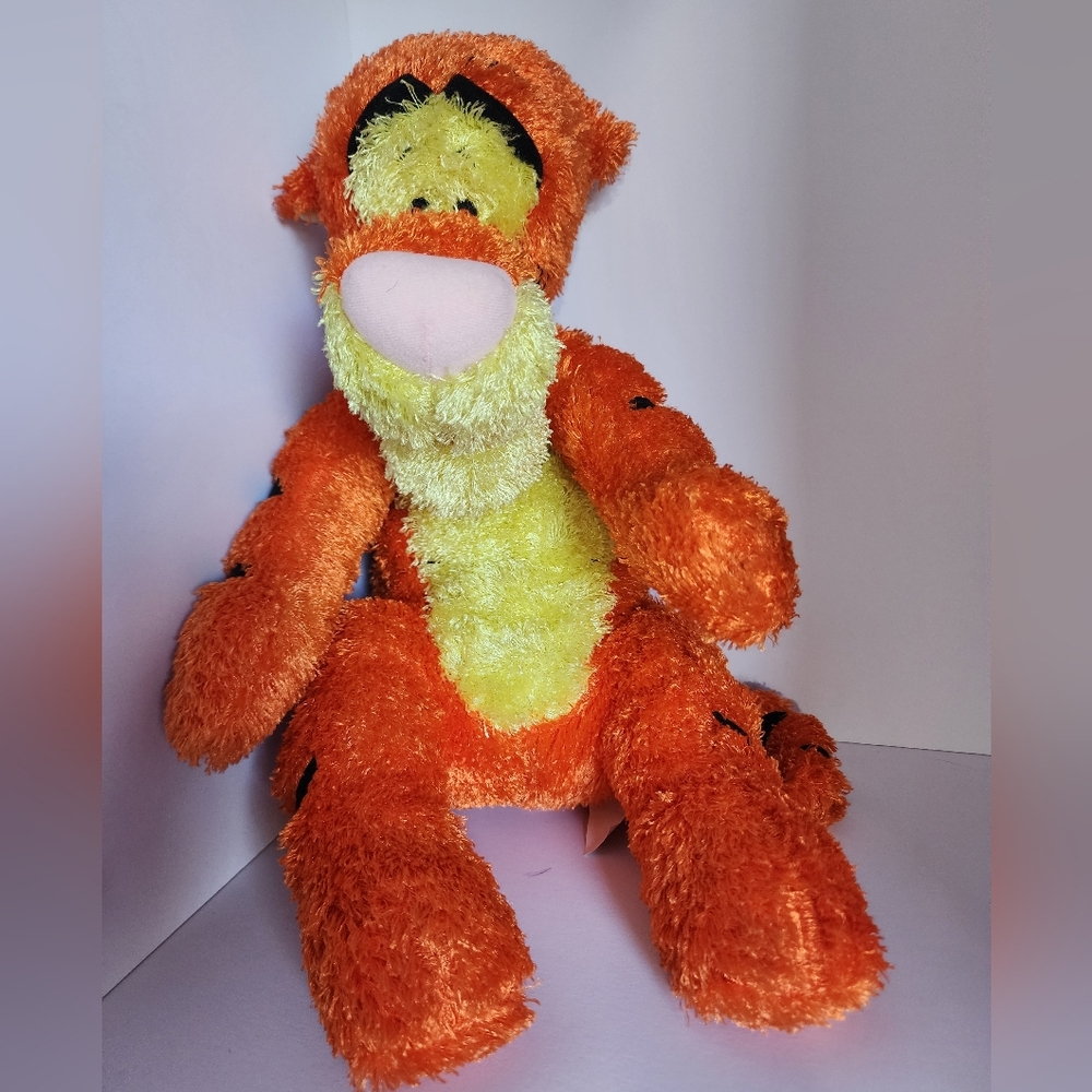 VINTAGE Disney Tigger 18" Plush Toy by Fisher Price